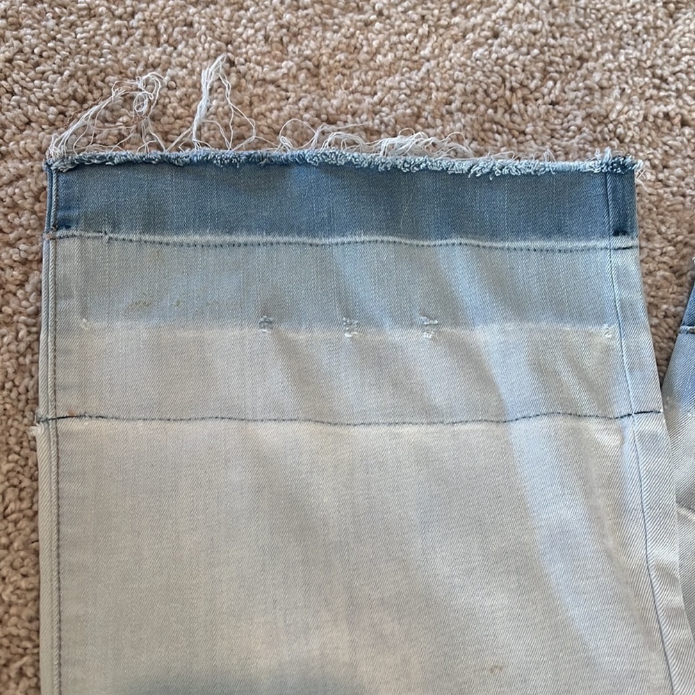 High Rise Flare Jeans - Picture 4 of 6